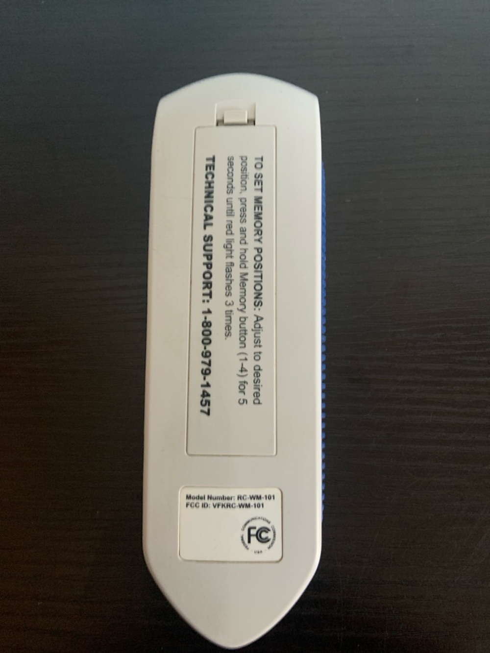 Tempur-Pedic Bed Remote Control 
Model #RC-WM-101 - Picture 3 of 6